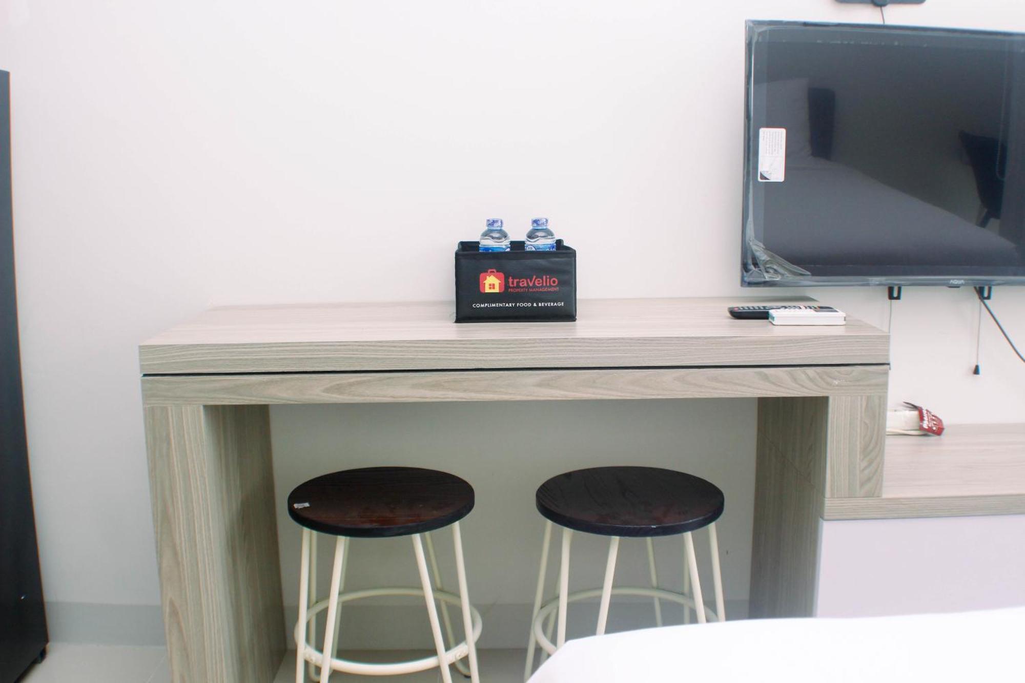 Homey And Minimalist At Vasanta Innopark By Travelio Bekasi