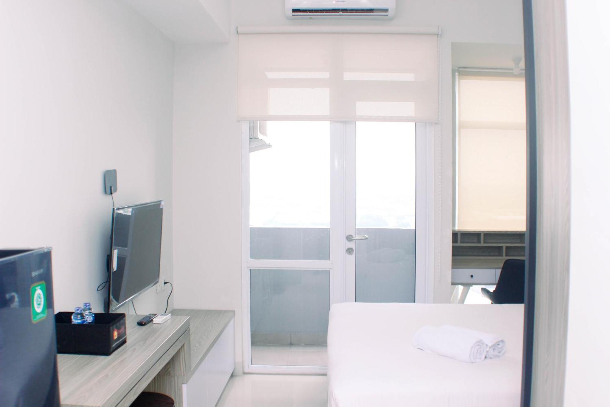 Apartemen Homey And Minimalist At Vasanta Innopark By Travelio *